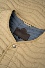 Indlæs billede til gallerivisning Seaway Quilted Vest (Fallen Rock)