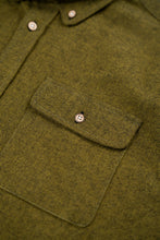 Indlæs billede til gallerivisning Moss Shirt (Fir Green)
