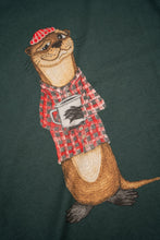 Indlæs billede til gallerivisning An Otter Coffee T-shirt (Green Gables)