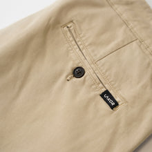 Indlæs billede til gallerivisning Chino Shorts (Eucalyptus)