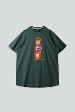 Indlæs billede til gallerivisning An Otter Coffee T-shirt (Green Gables)