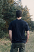 Indlæs billede til gallerivisning Nordic Über T-shirt (Moonless Night)