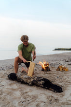 Indlæs billede til gallerivisning Mini Sun Camper T-shirt (Mosstone)