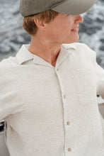 Indlæs billede til gallerivisning Coastline Short Sleeve Shirt (Offwhite)
