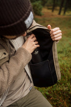 Indlæs billede til gallerivisning Campfire Pile Jacket (Fallen Rock)