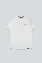 Indlæs billede til gallerivisning Out There T-shirt (Star White)