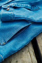 Indlæs billede til gallerivisning Havana Sailor Jacket (Medium Blue)