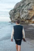 Indlæs billede til gallerivisning Seaway Quilted Vest (Blueberry)