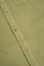 Indlæs billede til gallerivisning Knokkel Shirt (Mosstone)