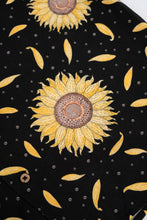 Indlæs billede til gallerivisning Sunflower Short Sleeve Shirt (Moonless Night)
