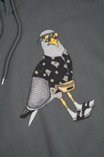 Indlæs billede til gallerivisning Sightseer Seagull Hoodie (Urban Chic)
