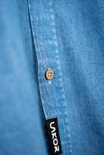 Indlæs billede til gallerivisning Organic Denim Shirt (Medium Blue)