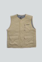 Indlæs billede til gallerivisning Seaway Quilted Vest (Fallen Rock)