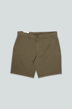 Indlæs billede til gallerivisning McBeardface Shorts (Olive Night)

