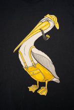 Indlæs billede til gallerivisning Pier Pelican T-shirt (Moonless Night)

