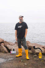 Indlæs billede til gallerivisning The Pointing Pipe T-shirt (Moonless Night)
