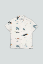 Indlæs billede til gallerivisning Skating Birds Short Sleeve Shirt (Star White)
