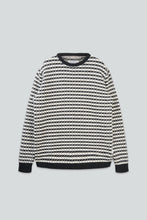 Indlæs billede til gallerivisning Faroese Fisher Knit (Off White / Black)
