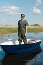 Indlæs billede til gallerivisning Wandering Moose T-shirt (Urban Chic)
