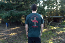 Indlæs billede til gallerivisning Bear Burrito T-shirt (Green Gables)
