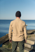 Indlæs billede til gallerivisning Kløvedal Shirt (Wood Thrush/White Pepper)
