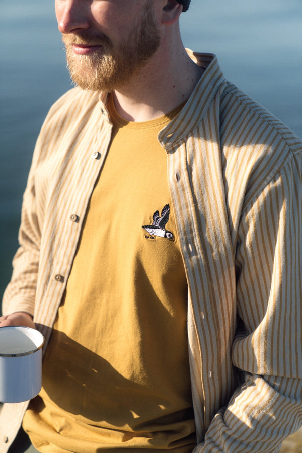 Mini Flying Puffin T-shirt (Wood Thrush)