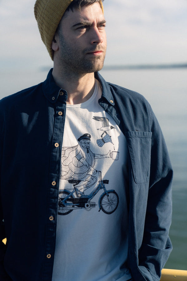 Coffee On the Go T-shirt (Star White)