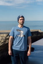 Indlæs billede til gallerivisning Tattooed Seagull T-shirt (Captains Blue)
