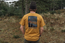 Indlæs billede til gallerivisning Out There T-shirt (Wood Thrush)
