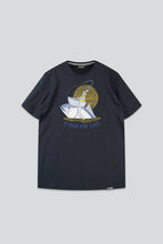 Indlæs billede til gallerivisning Reel Big Fish T-shirt (Moonless Night)
