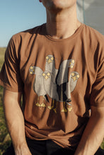 Indlæs billede til gallerivisning Seagull Squad T-shirt (Partridge)
