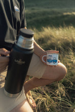 Indlæs billede til gallerivisning Mini Ocean Camper T-shirt (Moonless Night)
