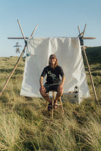 Indlæs billede til gallerivisning Turbo Turtle T-shirt (Moonless Night)
