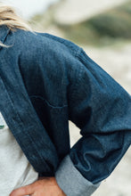Indlæs billede til gallerivisning Organic Denim Shirt (Dark Blue)
