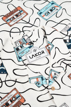 Indlæs billede til gallerivisning Roadtrip Mixtape Short Sleeve Shirt (Star White)
