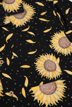 Indlæs billede til gallerivisning Sunflower Short Sleeve Shirt (Moonless Night)
