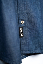 Indlæs billede til gallerivisning Organic Denim Shirt (Dark Blue)
