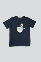 Indlæs billede til gallerivisning Seagull in a Cup T-shirt (Blueberry)
