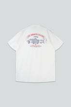 Indlæs billede til gallerivisning The Smoking Salmon T-shirt (Star White)

